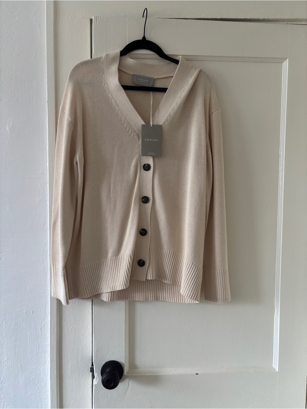 NWT - Everlane Beige Lightweight V-Neck Button Cardigan